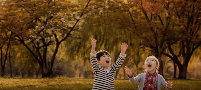 빌딩 숲속을 벗어나봐요